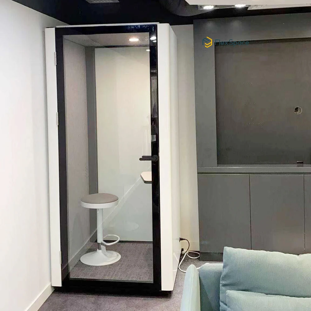 FlexSpace 2024 new office Indoor cube tempered glass silence office privated phone calling pods for one person