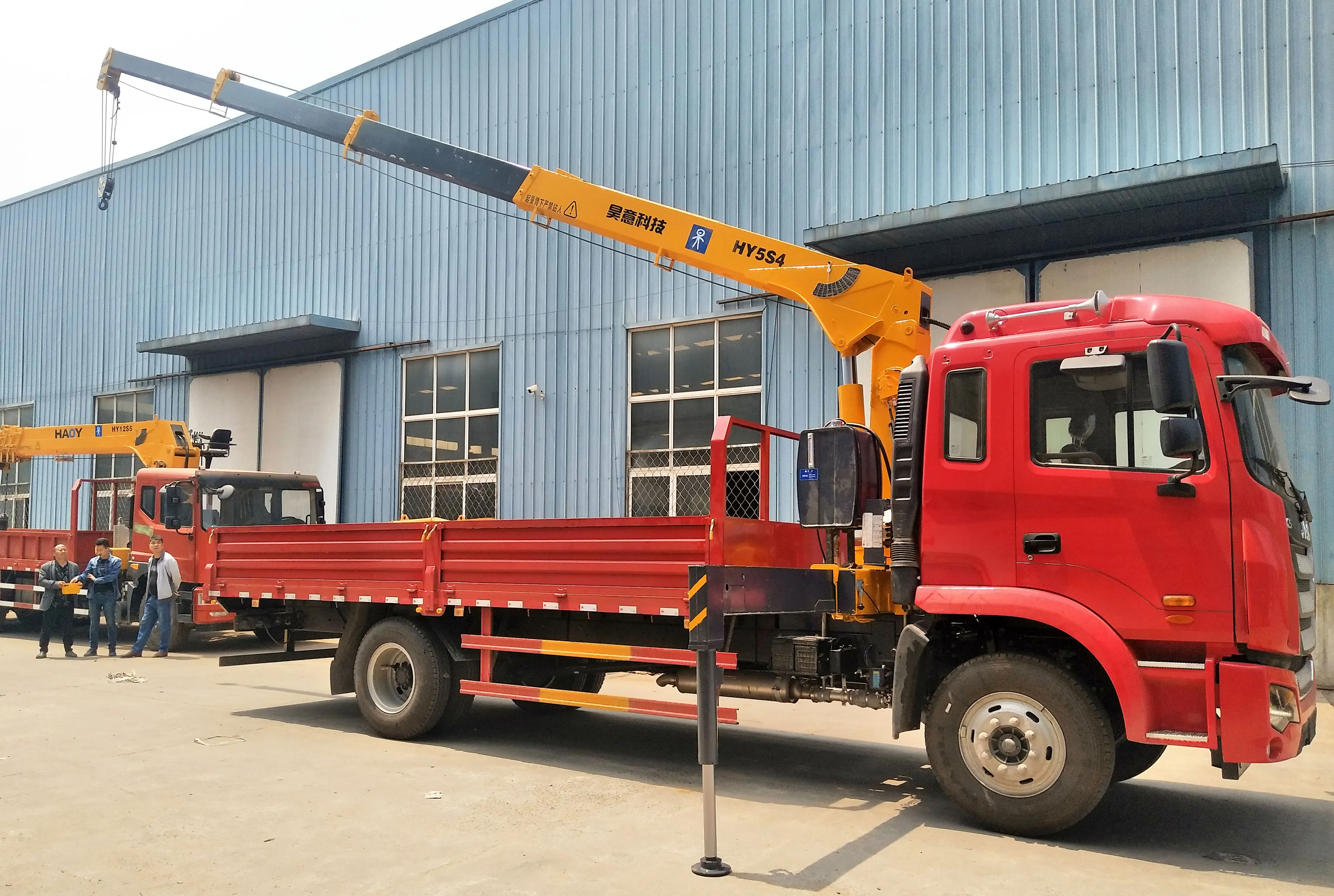 HAOY 5 Ton Manipulator Construction Remote Control Small Hydraul Telescopic Boom Truck Mounted Crane