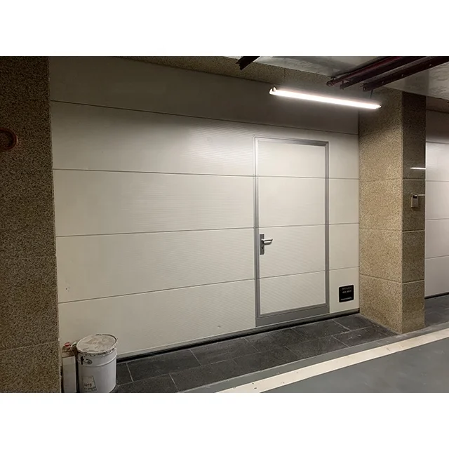 Manufacturer of auto garage door with aluminum alloy heat insulation or steel heat insulation