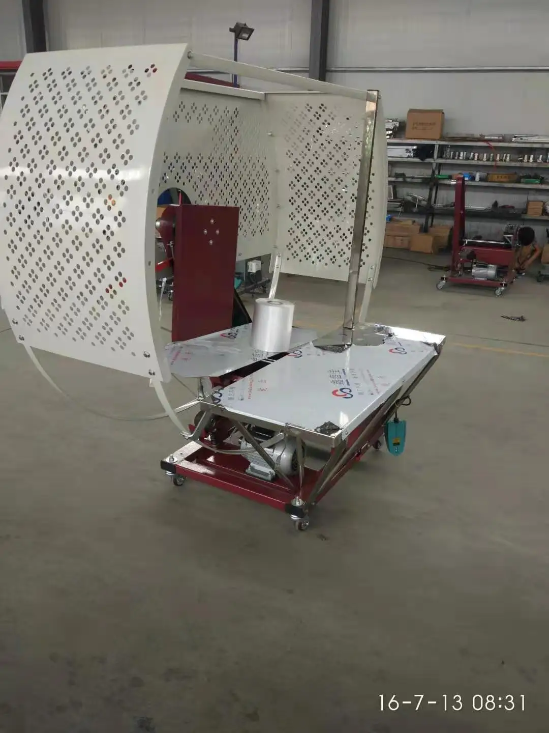 PE semi automatic strapping / bundling machinery / corrugated cardboard carton box