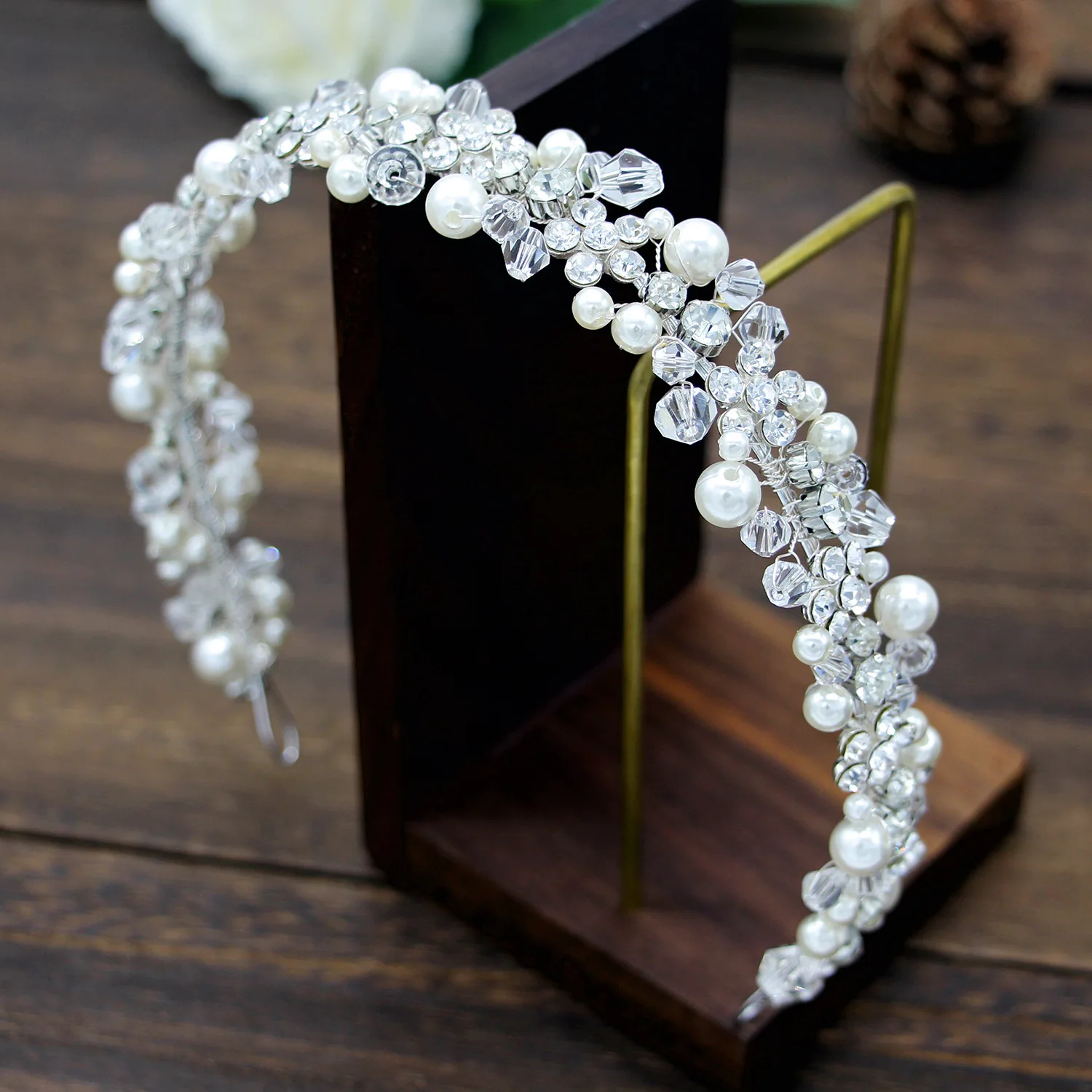 Luxury Elegant Women Fashion Headpieces White Pearl Rhinestones Beads Bridal Hair Band Head Accessories Wedding Jewelry