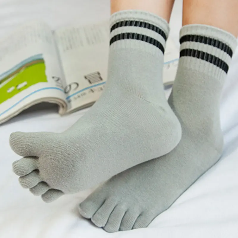 Wholesale 7-12 Years Old Children Cotton Five Fingers 5 Toe Student Kids Five Finger Stripe Sport socks