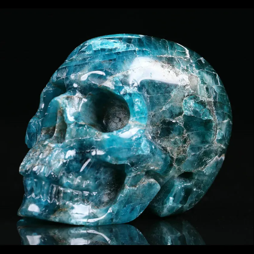 
Wholesale high quality crystal carving skulls natural 2.0 inch kyanite skulls healing crystals home decoration or gift 