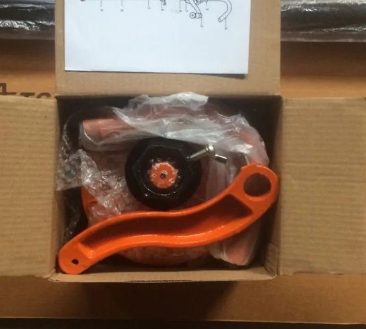 Cast Iron 55 Gallon Drum Barrel Tank Rotary Hand Pump for Diesel,  Hydraulic Oil & Fuel