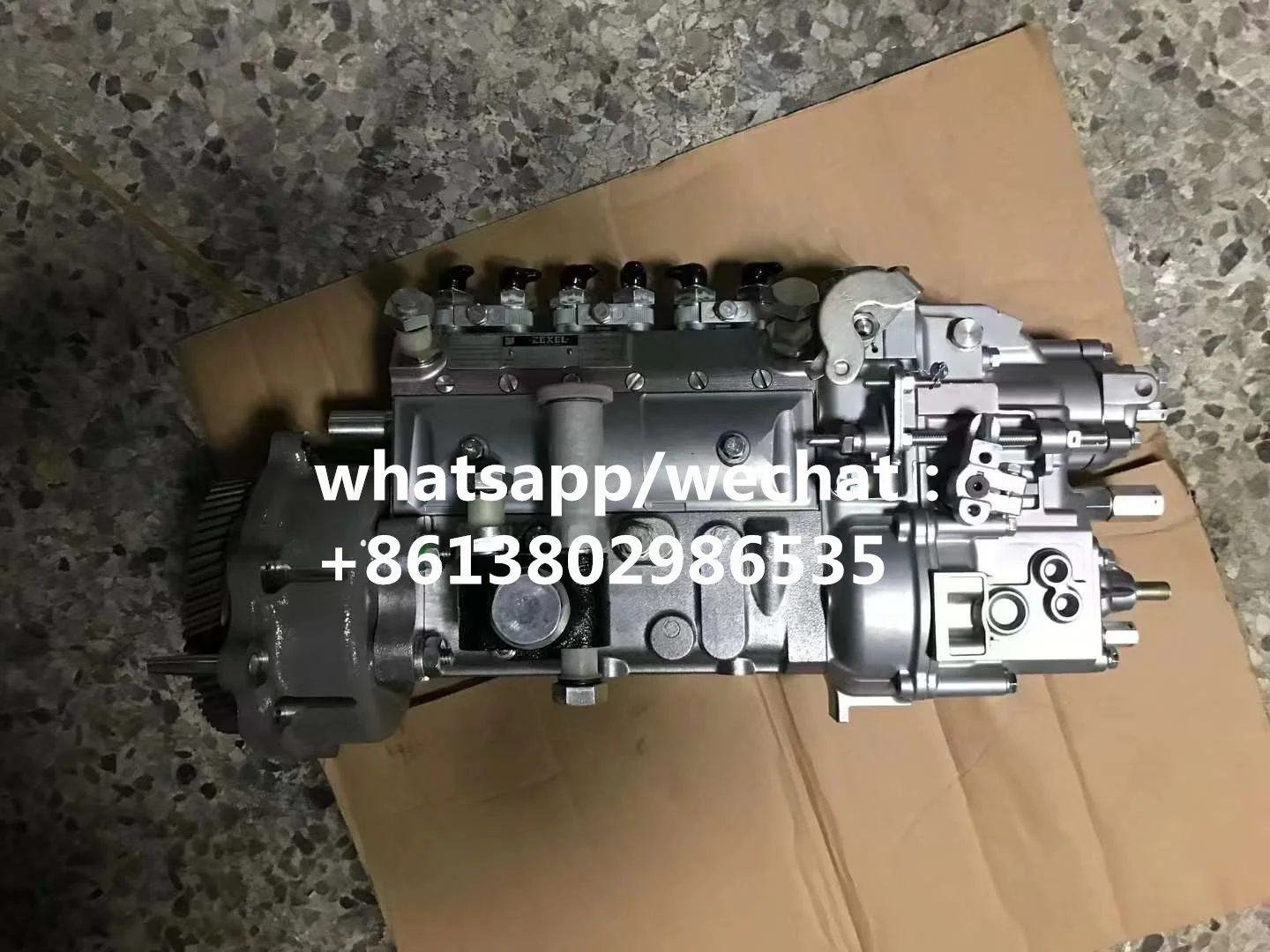 LIEBHERR OM444 OM 444  V12 Engine ECU Controller Fuel injector assembly