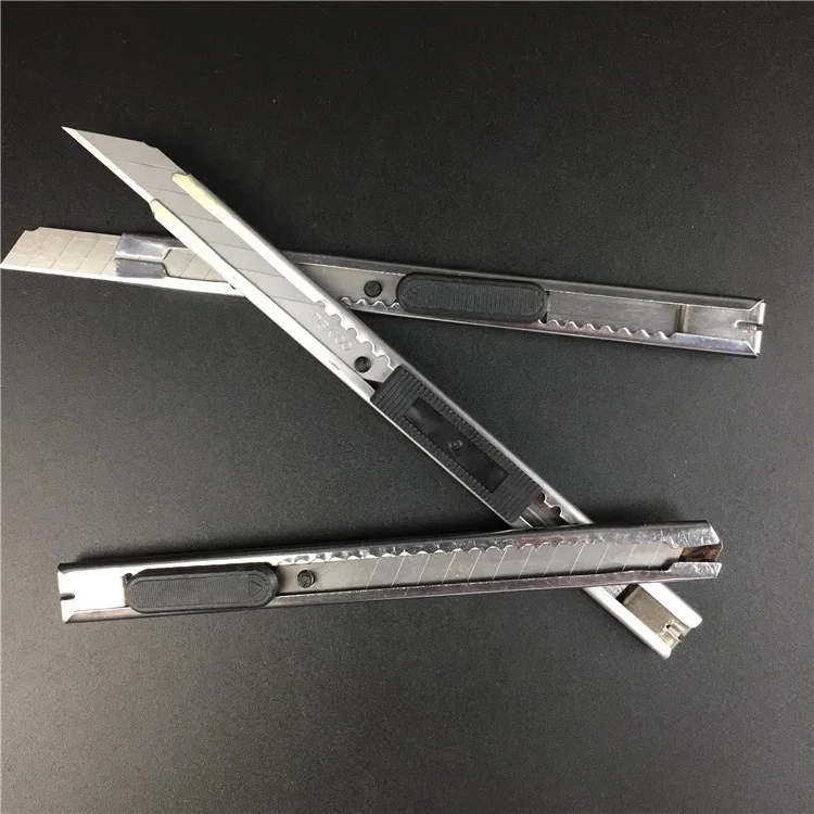 Small  utility knife high quality cutting tools carbon steel blade 25 mm cutter knife