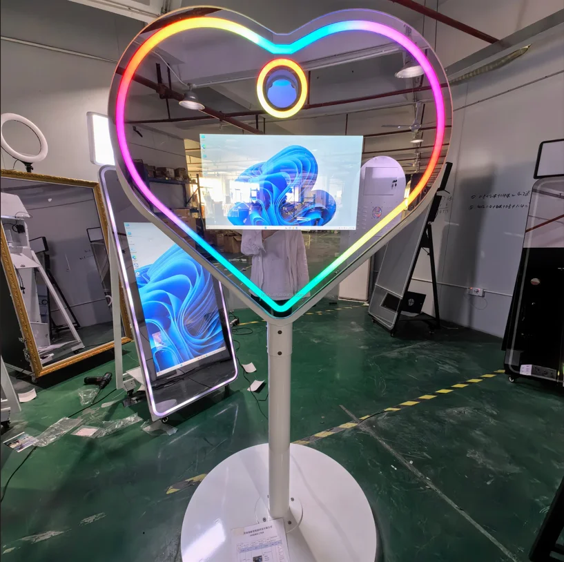 Best Mirror Touch Screen Mirror Wedding Photo Booth 65 Inch Touch Screen Mirror Photo Booth For Party