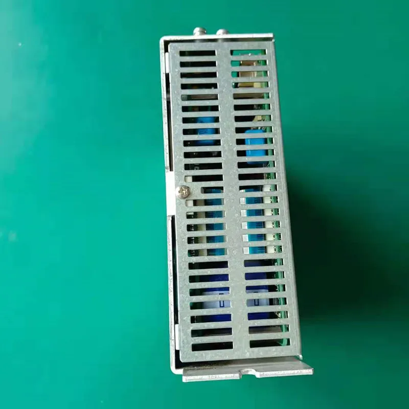 Nikkidenso Серво привод контроллер NCR-CAB1A2D-101B трехфазный AC200-230V 0.1KW