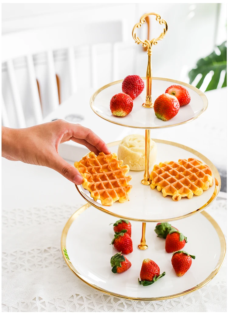 Ceramic Phnom Penh two-tier dessert rack, home wedding fruit candies, dried fruit plate.