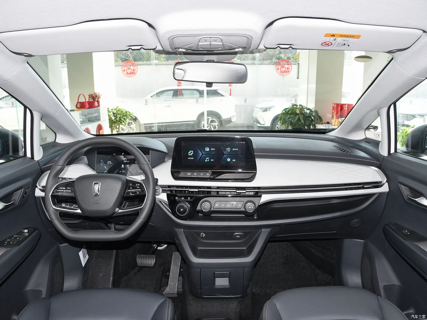 MPV Электрический Автомобиль FAW Besturn NAT 2023 PRO Comfort Travel Edition 419 км хорошее качество и низкая цена автомобиля