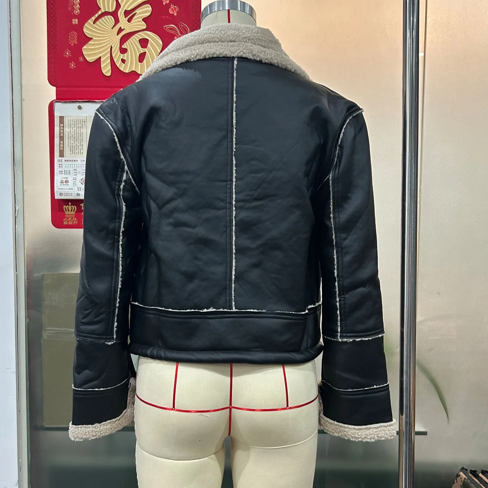 Winter woolen casual fleece inside motto jacket women short thick coat fluffy anorak