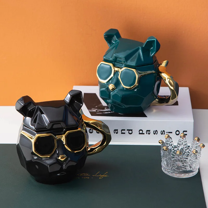 Hip-hop Cool Dog Mug Coffee Mug with Peculiar Shape and Lid Gift Ceramic Novelty Color Box Mugs HANDGRIP Hot Water or Cold Water