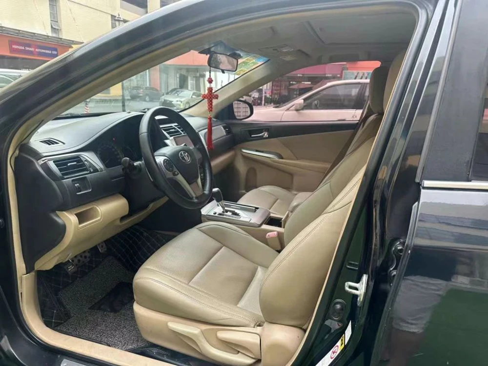 Wholesale 2013 Toyota Camry 2.0S taxi driving school online car-hailing ready to ship used second hand cars