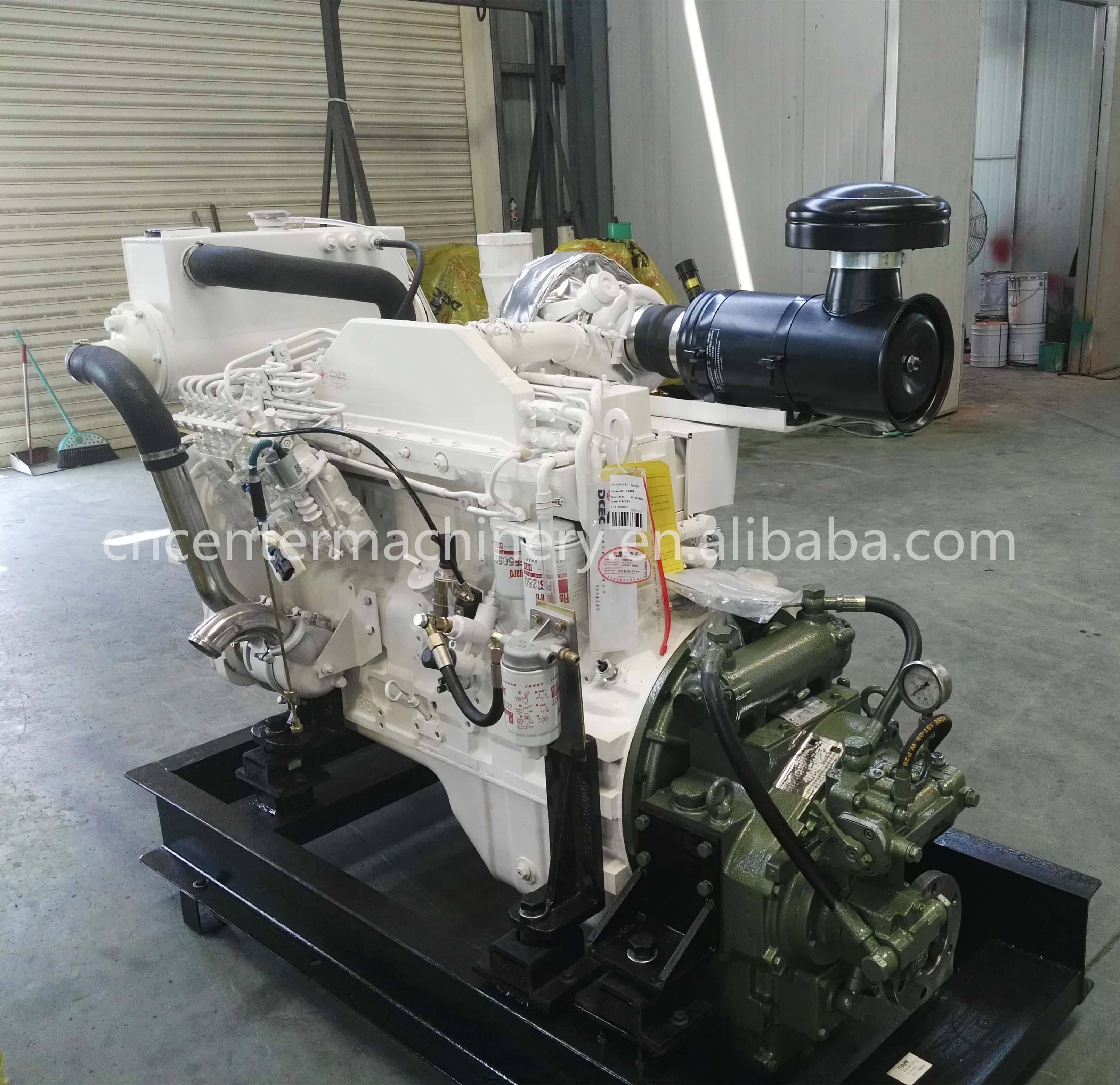CCS DNV 6cta8.3 6LTAA8.9 boat marine engine 220hp 250HP 260HP 300hp 4 stroke marine diesel engine for ship boat propulsion