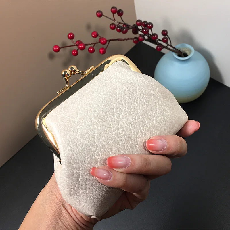 Retro Creative Mini Storage Vintage Clip Coin Bag Custom Small Purse Ladies