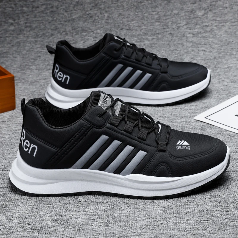 Factory Wholesale Cheap Breathable Black Walking Style Sport Running Men Fashion Sneakers for Men