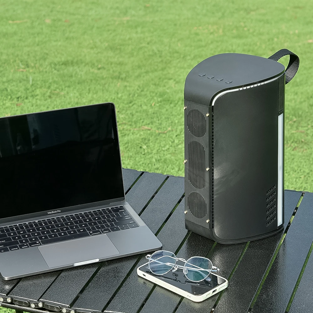 500Wh portable solar power system with solar panel charged by sunlight or wall outlet SKA700T sungzu