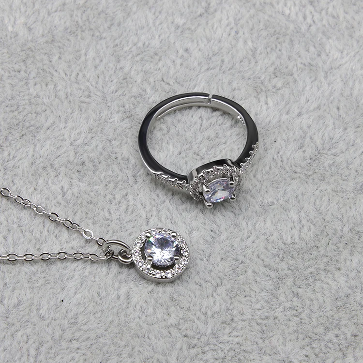  Комплект из колье и серёг серебра 925