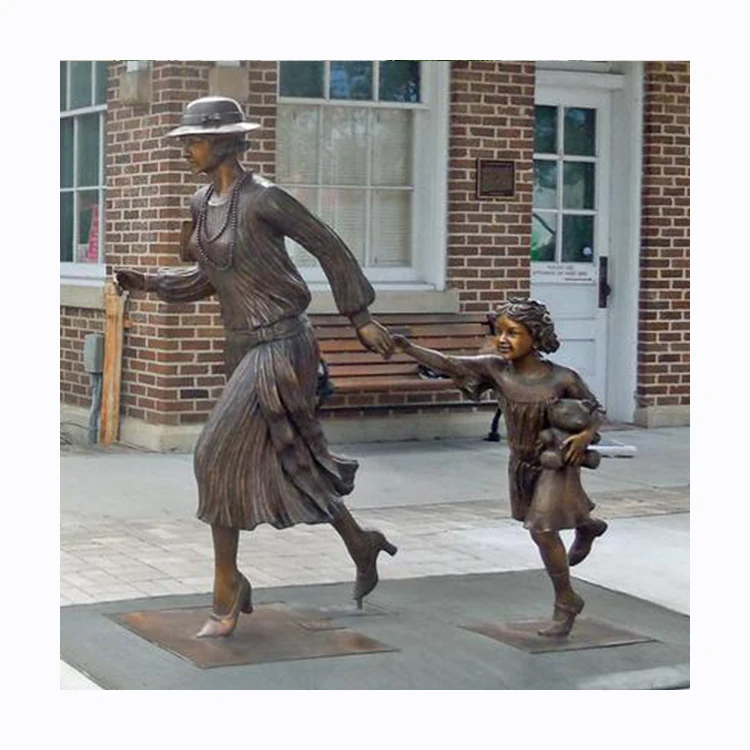 Outdoor decoration life size cast copper bronze figure mother and child statues sculpture