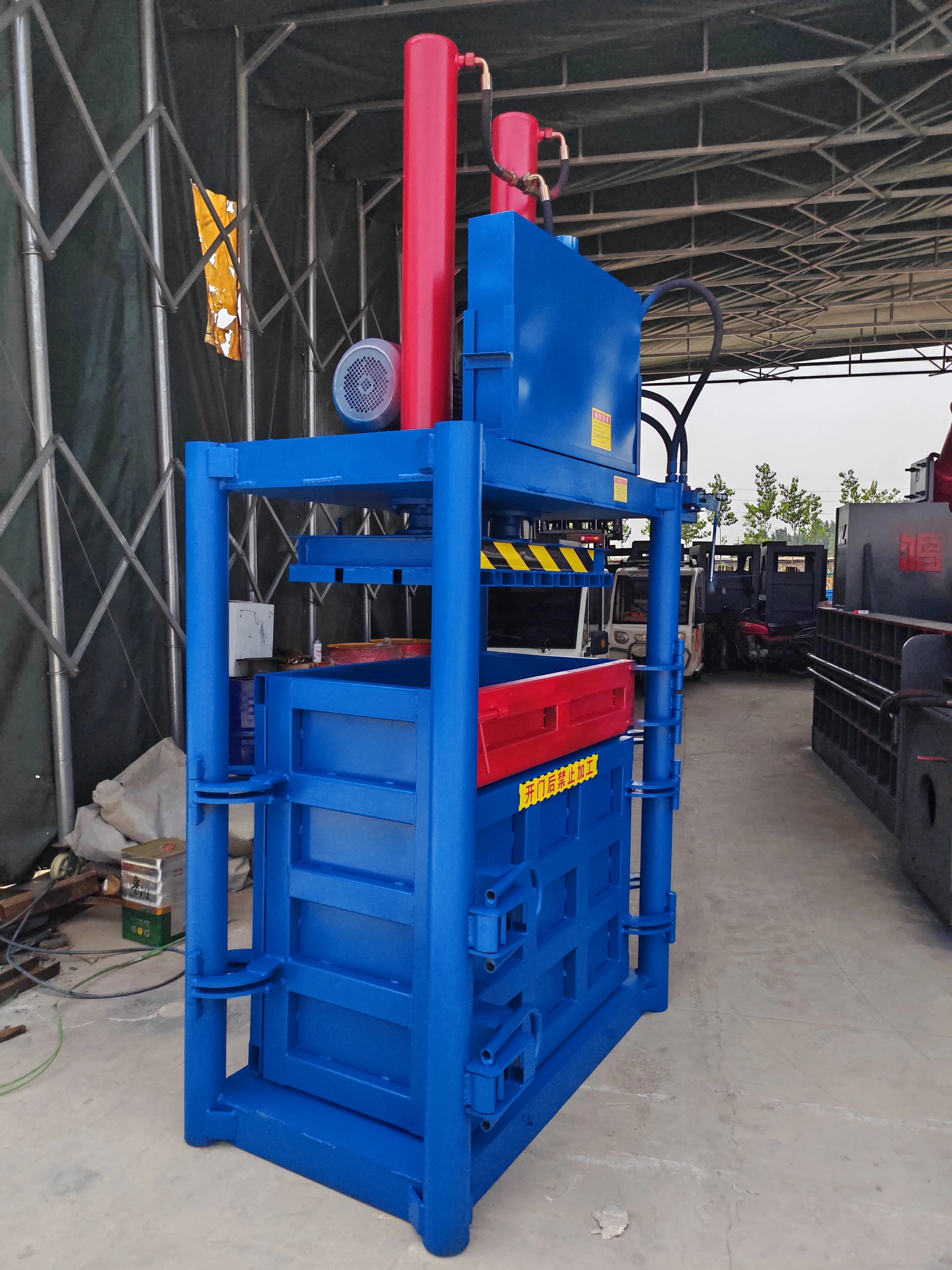 China factory waste scrap hydraulic pressing baling machine plastic baler machine