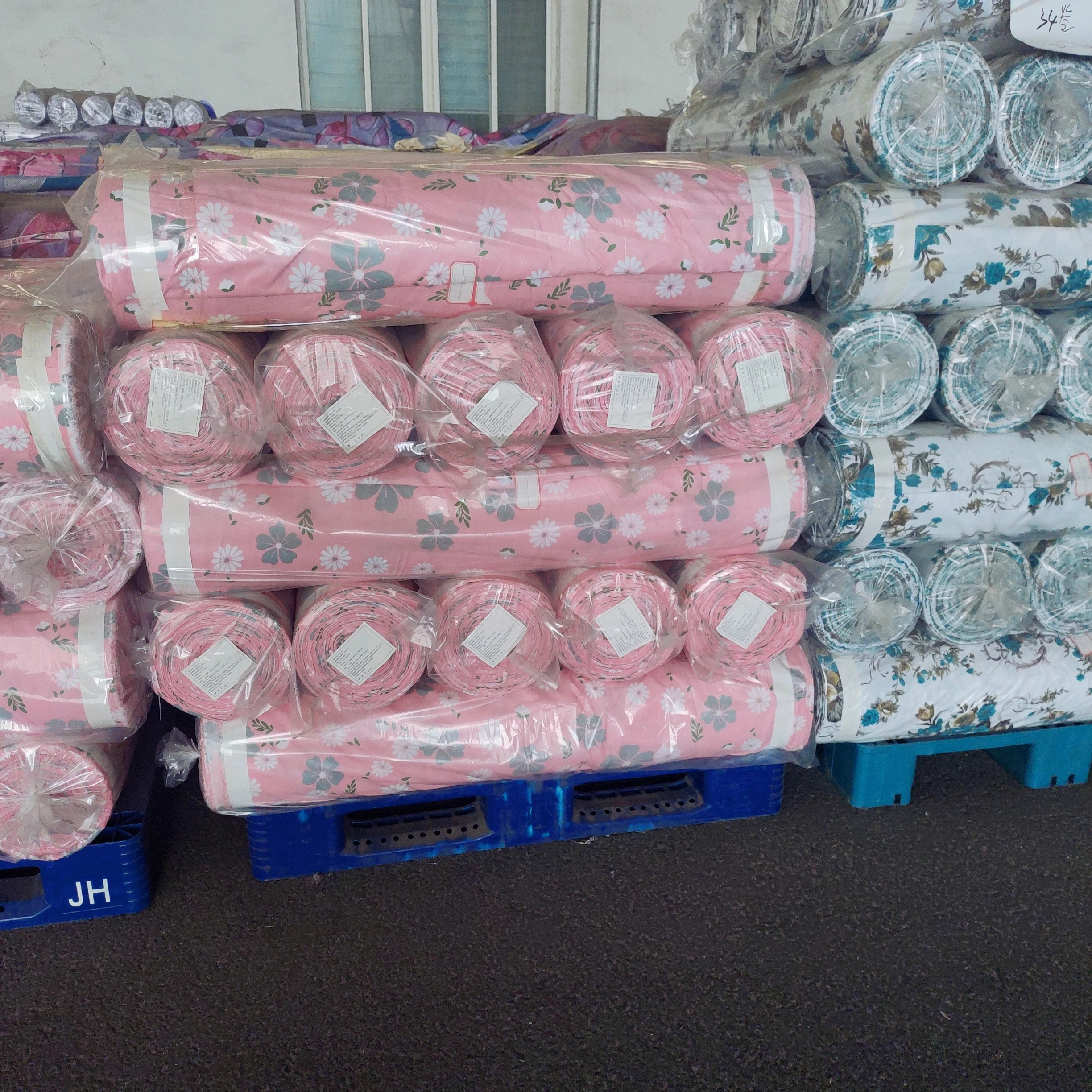 New twill 100% polyester or cotton paint printed microfiber bedding fabric for making bed sets