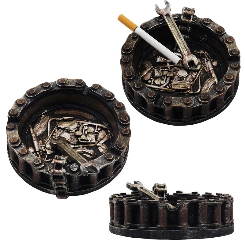 Wholesale Custom smoking room decor Cigarette 3D ashtray Personalized resin motorcycle chain and wrench cigar ashtray