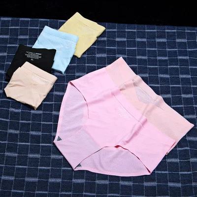 
Summer Low Waist Belly Care Ice Silk Breathable Mesh No Line Maternity Nursing Panties 