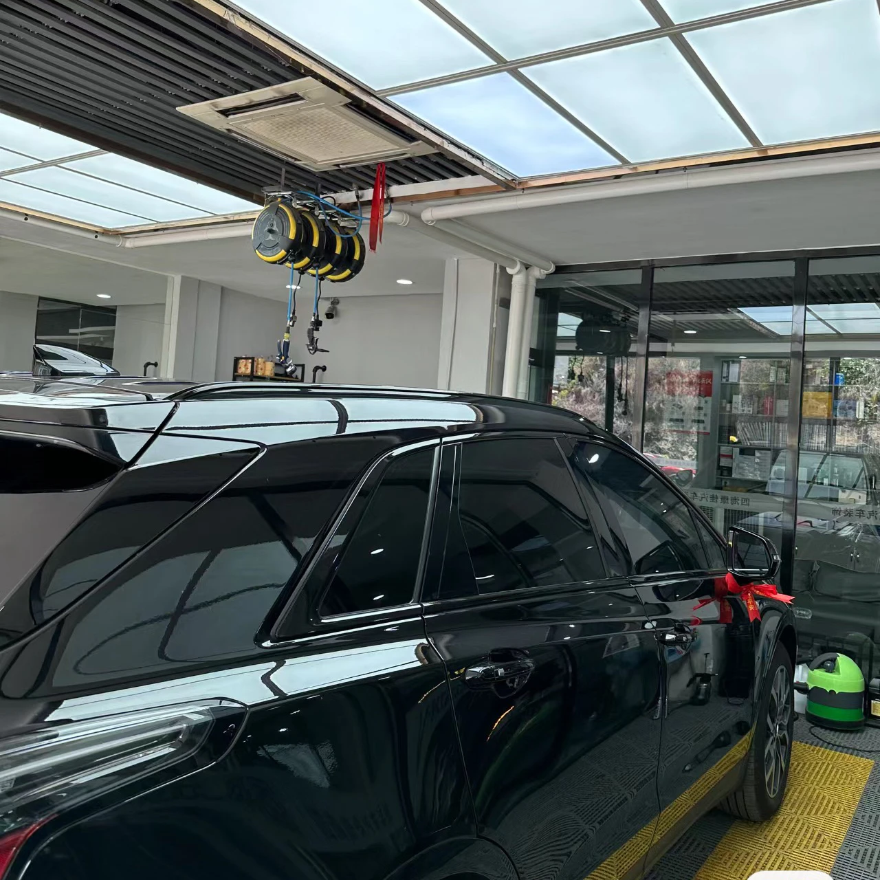 High ir rejection sun blocking nano ceramic solar control car window film