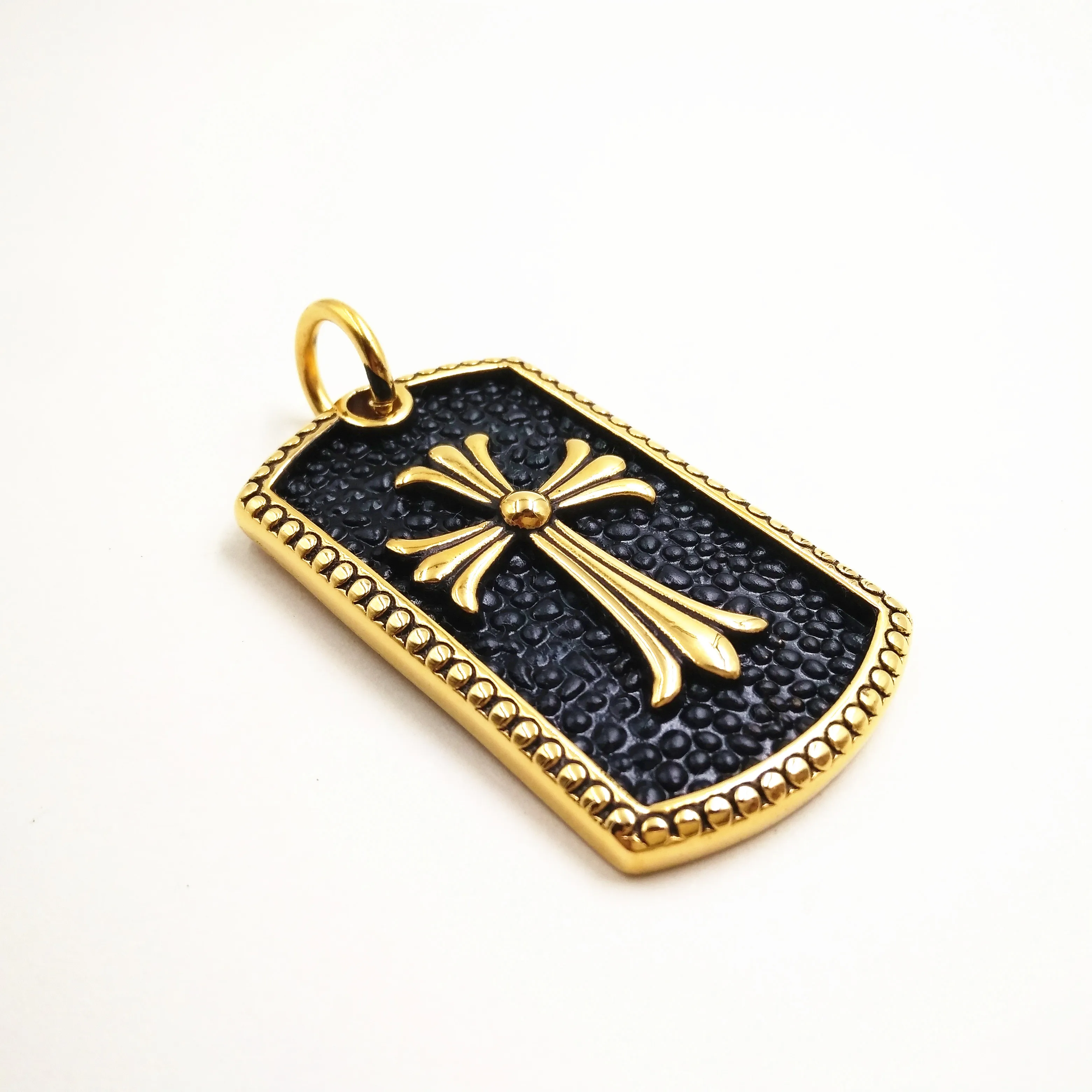 Factory direct wholesale 2016 charm new products customer design unique laser etch engraved inverted cross pendant for necklace