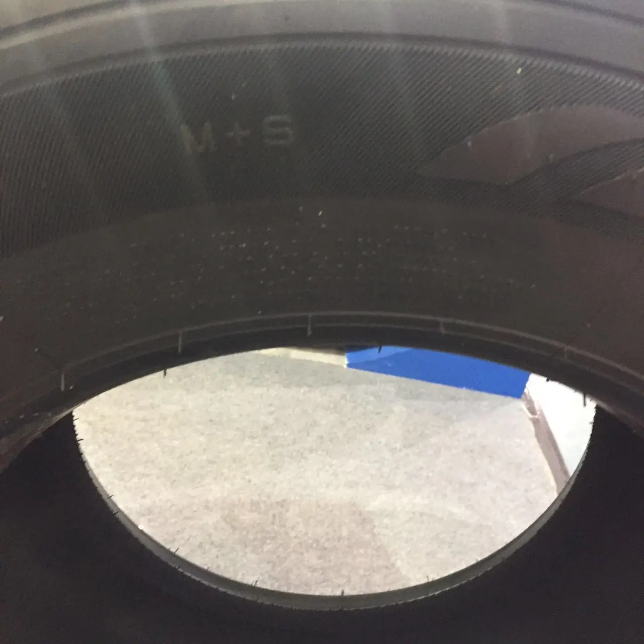 Cheap quality tires  385/55R19.5    435/50R19.5 truck tubeless TBR truck tyre