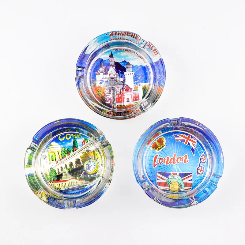 Wholesale custom logo round souvenir tourist gift portable glass crafts cigar ashtray