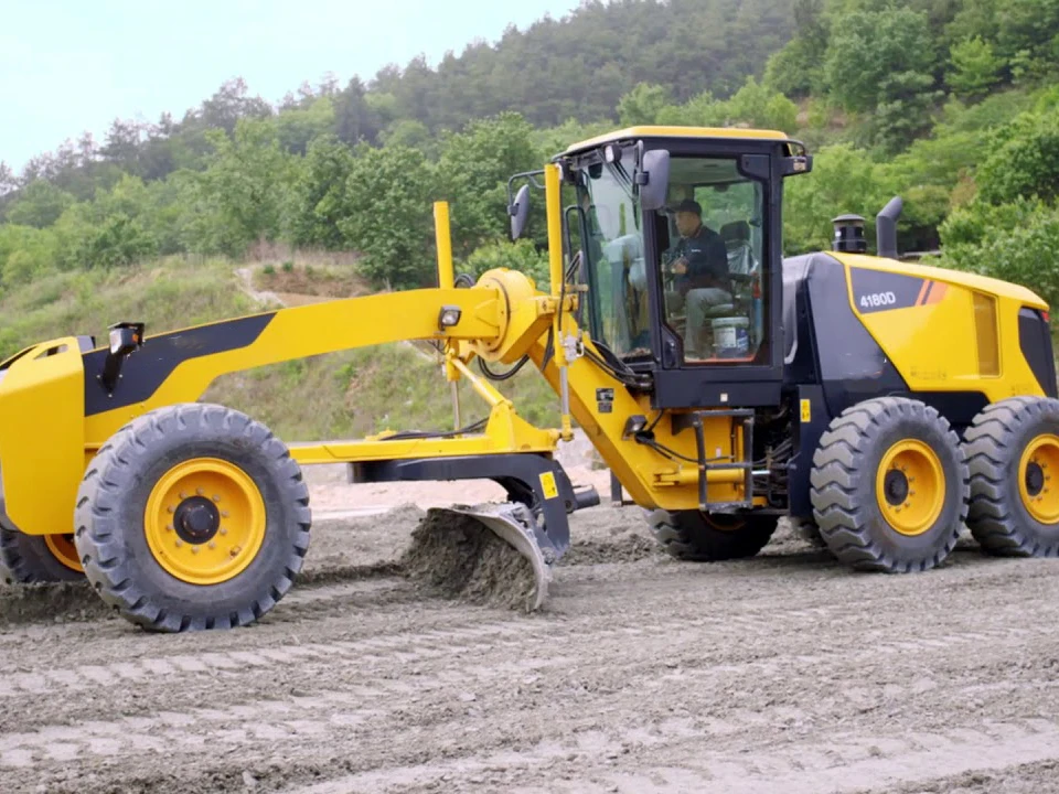 New 15500kg 180hp Motor Grader 4180D with Five-shank Rear Ripper