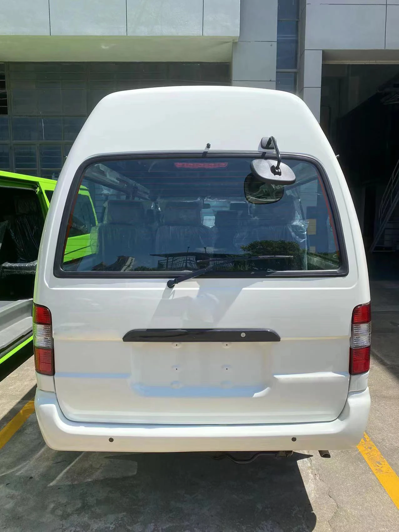 Stock New Mini Bus H100 9-17 Seats Mini Bus cheap Price Used Bus