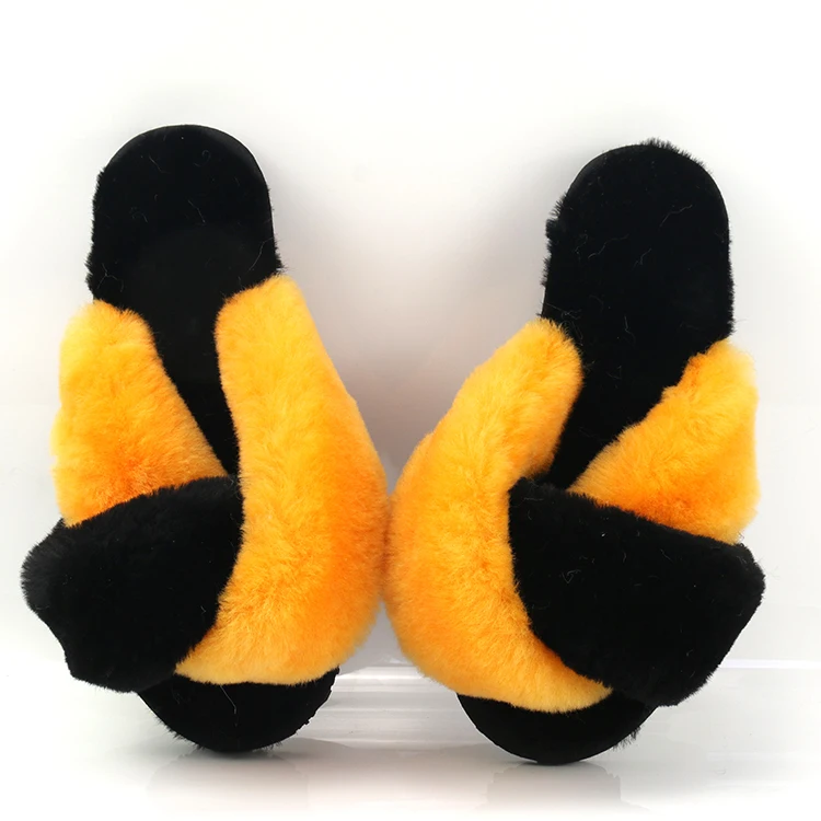 Ladies 2021 Hot Selling High Quality Furry Slides New Design Fashion Sheepskin Slippers Women