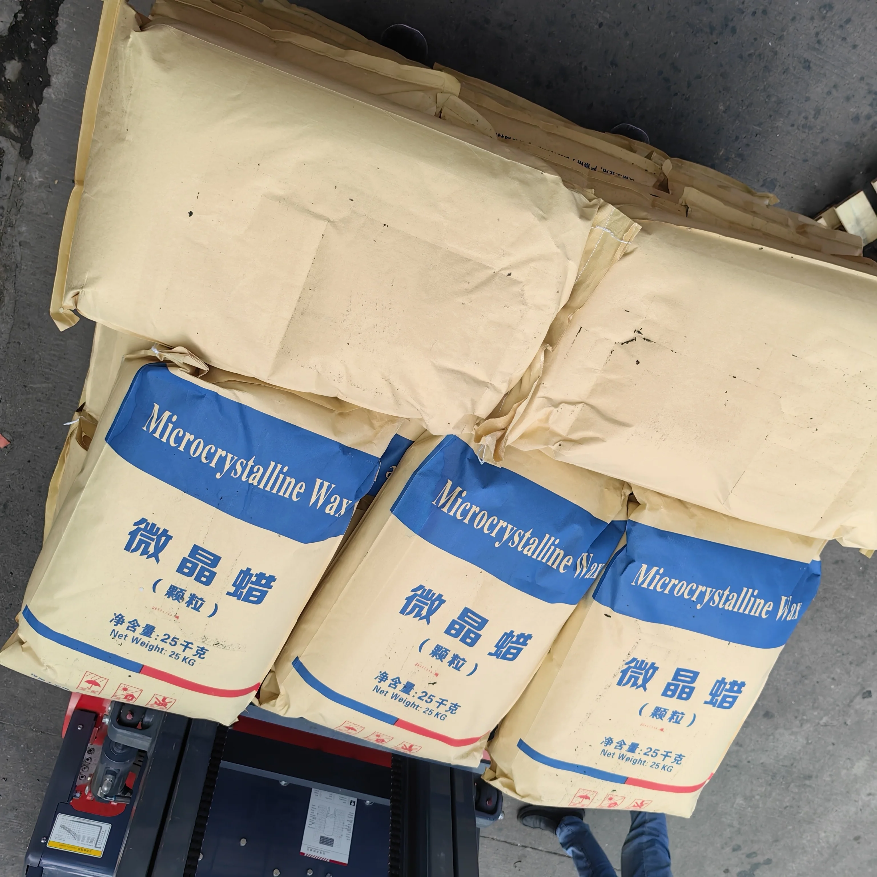 Cosmetic Grade Snowy White Moisturizing Refined Soft Microcrystalline Wax for Petroleum Jelly