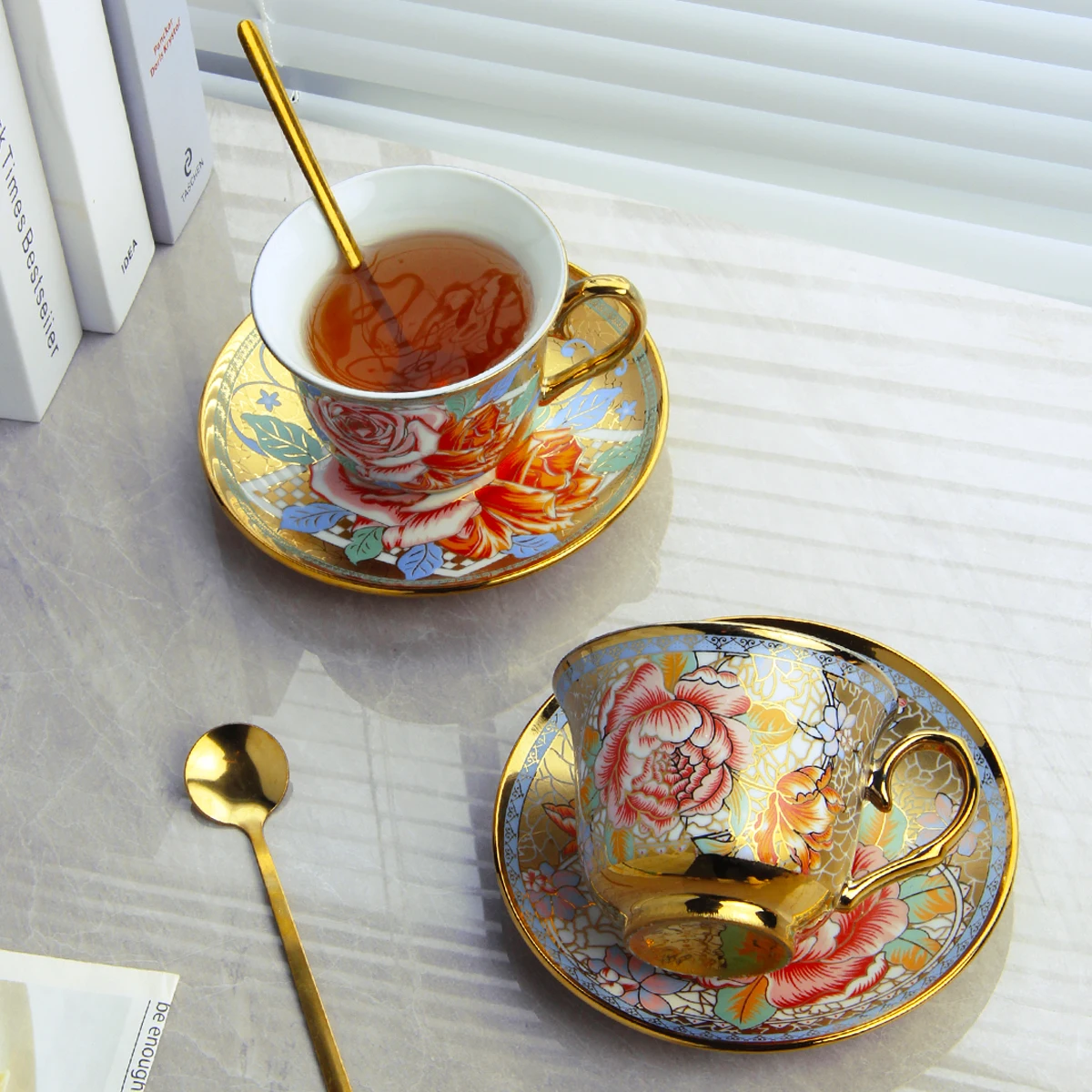 Factory Hot Sale Models Turkey Printing Ceramic European Style Party Home Coffee and Tea Cup Set with Saucer