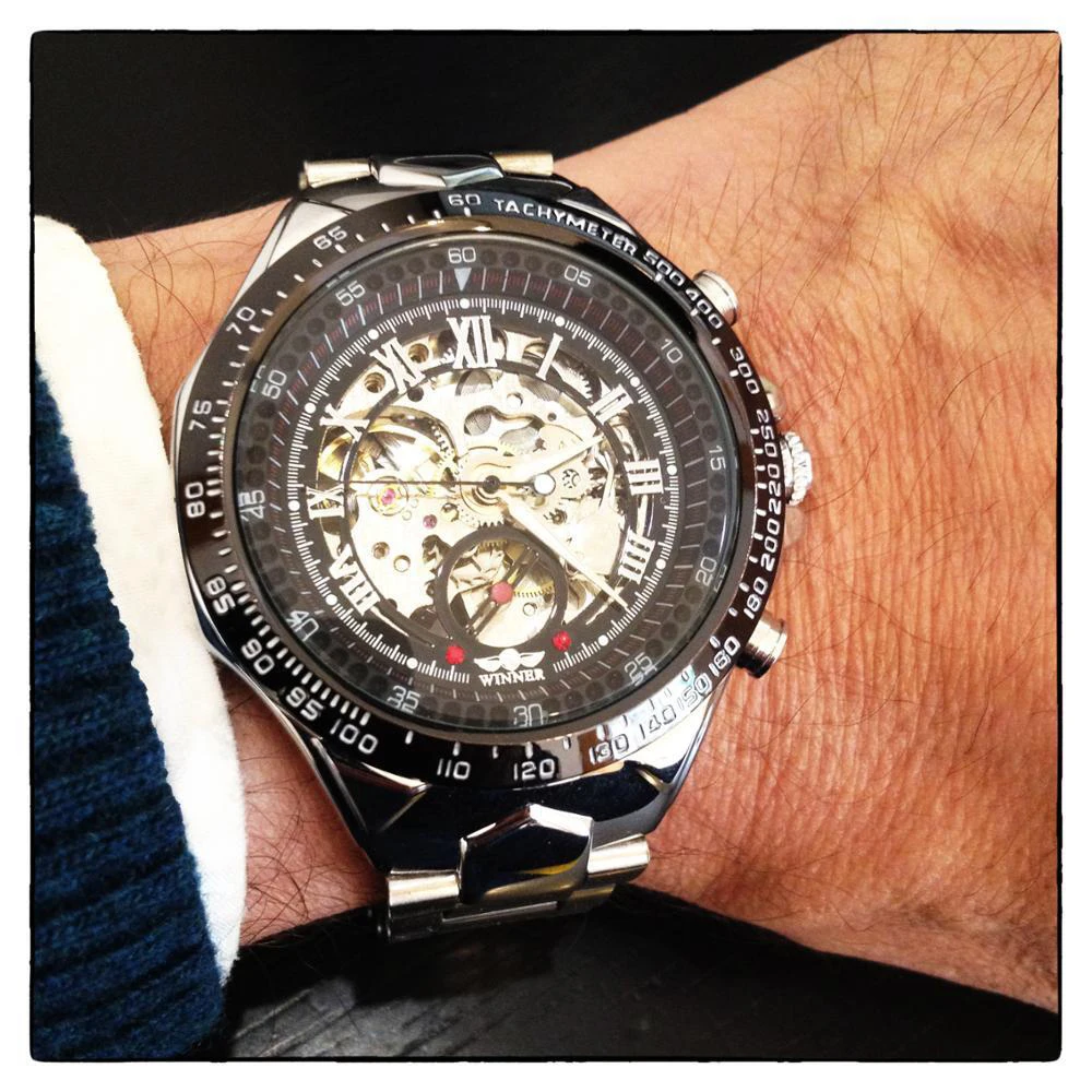 
2020 Winner Hot Selling Luxury Skeleton Gold Automatic Movement Watch 