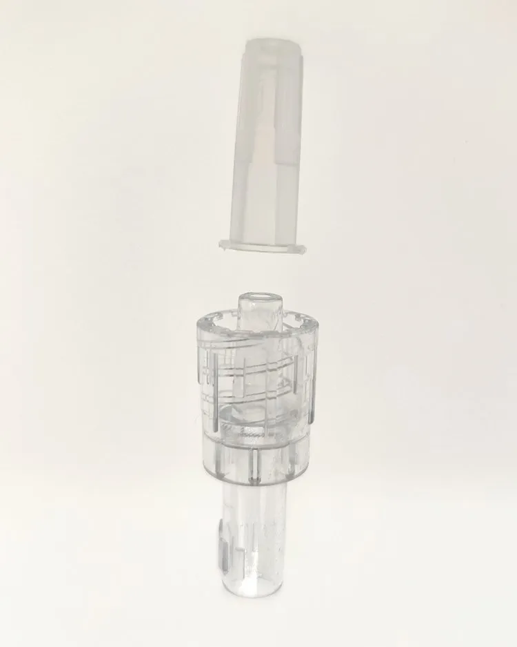 Medical disposable Luer Lock needle free connector