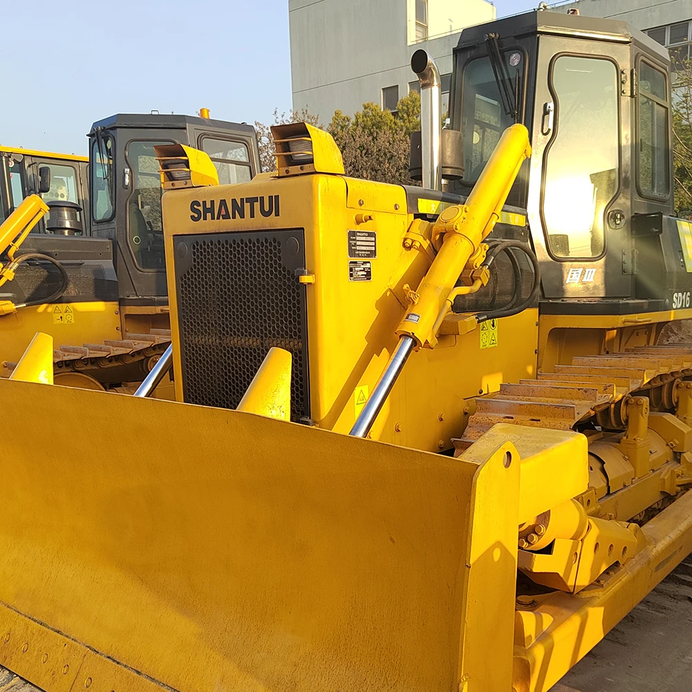 New Arrival Used Bulldozer Shantui SD16  For Sales Second-hand Crawler Type Bulldozer Shovel Capacity 4.5 m3