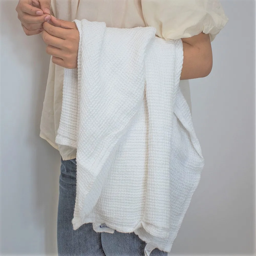 Wholesale Price Waffle Pure Linen 100% white soft feeling Bath Towels