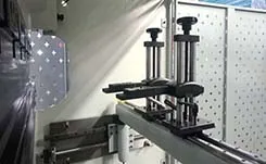 Good price stainless steel sheet metal plate 125t 3200mm hydraulic manual press brake for 2mm to 6mm sheet bending