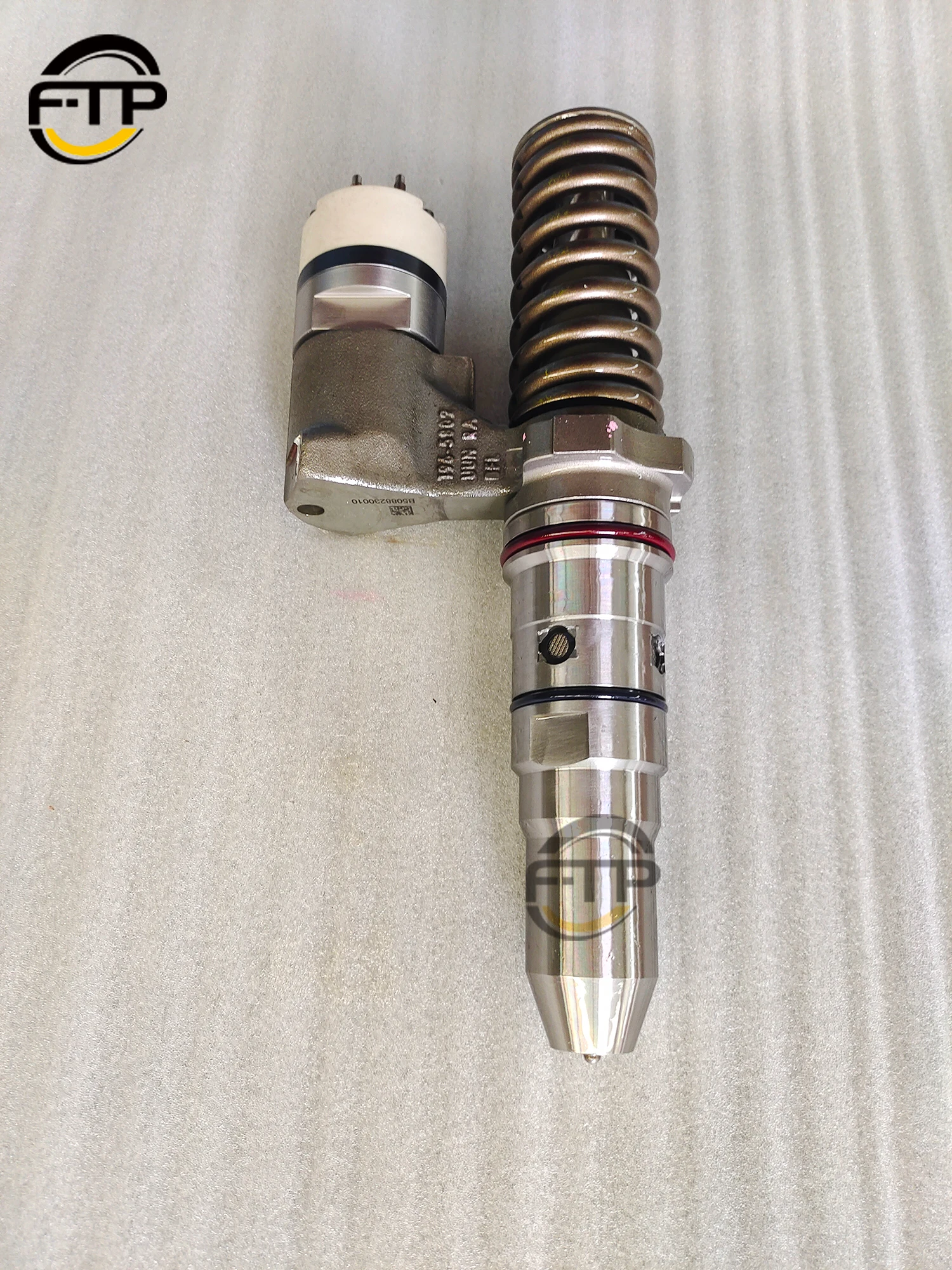 High quality Diesel Engine Fuel Injector 392-0211