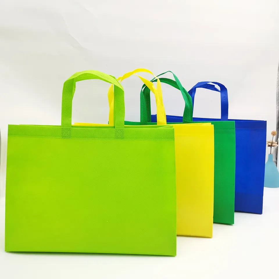 Cheap factory price new fashion reusable shopping bags with non-woven stock small size plain bag accept print logo