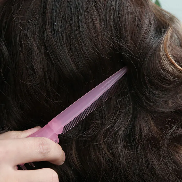 Compact Design Multi Color Travel Easy-carrying Folding Plastic Hair Comb For Women