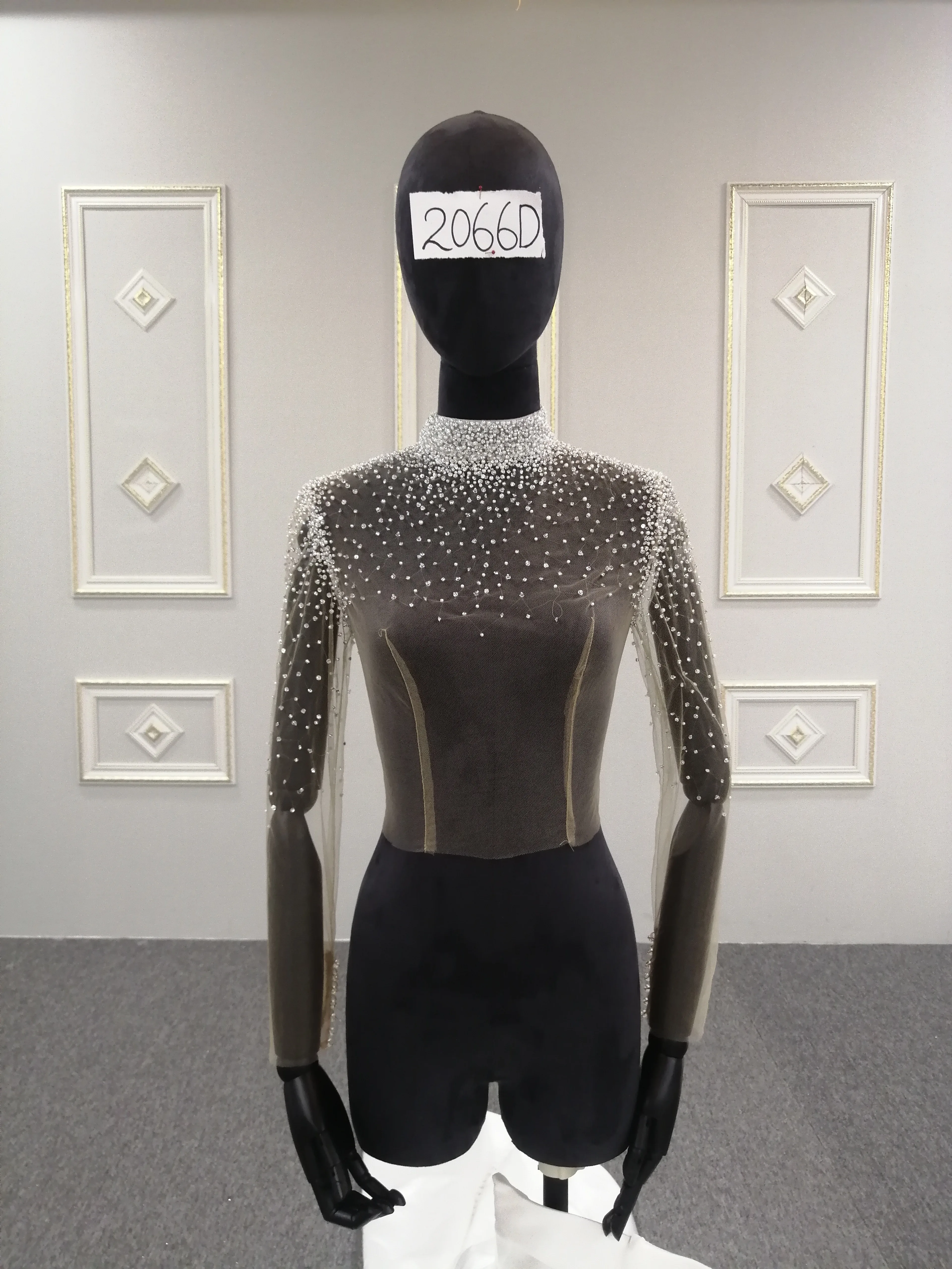 Long Sleeves Vintage Sequined Beading High-end Bridal Gown 2020 removable jacket Satin fabric luxury wedding dress