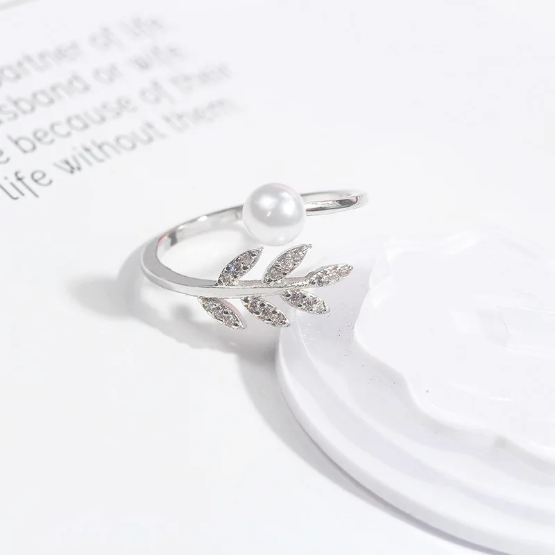 
Korean version of temperament and color open ring simple josiah leaves set zircon pearl ring FOR WOMEN 