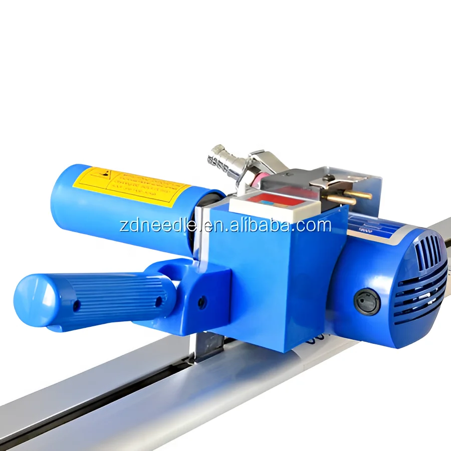 Режущий станок для резки ткани или ткани