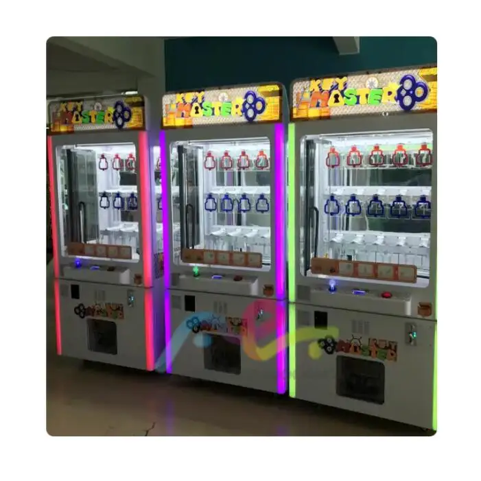 China Coin Operated Key Master Game Machine Arcade Prize Vending Claw Crane Game Machine