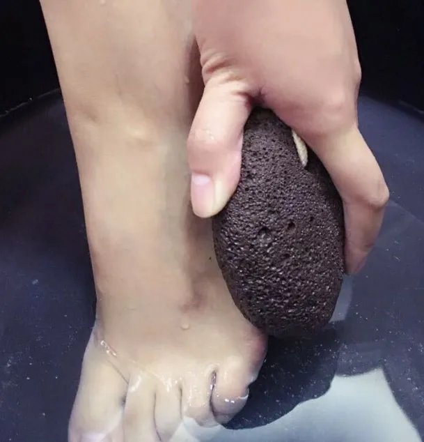 New products foot scrubber, foot rasp file foot file pedicure filesfoot filing cleaning tools pumice stone bath accessories