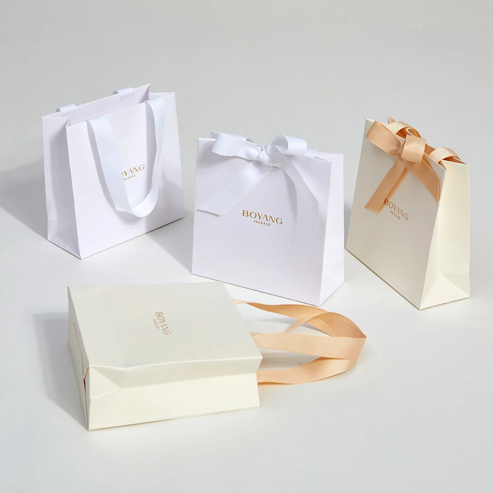 Boyang Factory Wholesale Luxury Jewelry Gift Packaging Paper Shopping Bags Custom